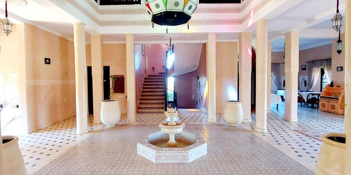 Kasbah Atfel — grand salon